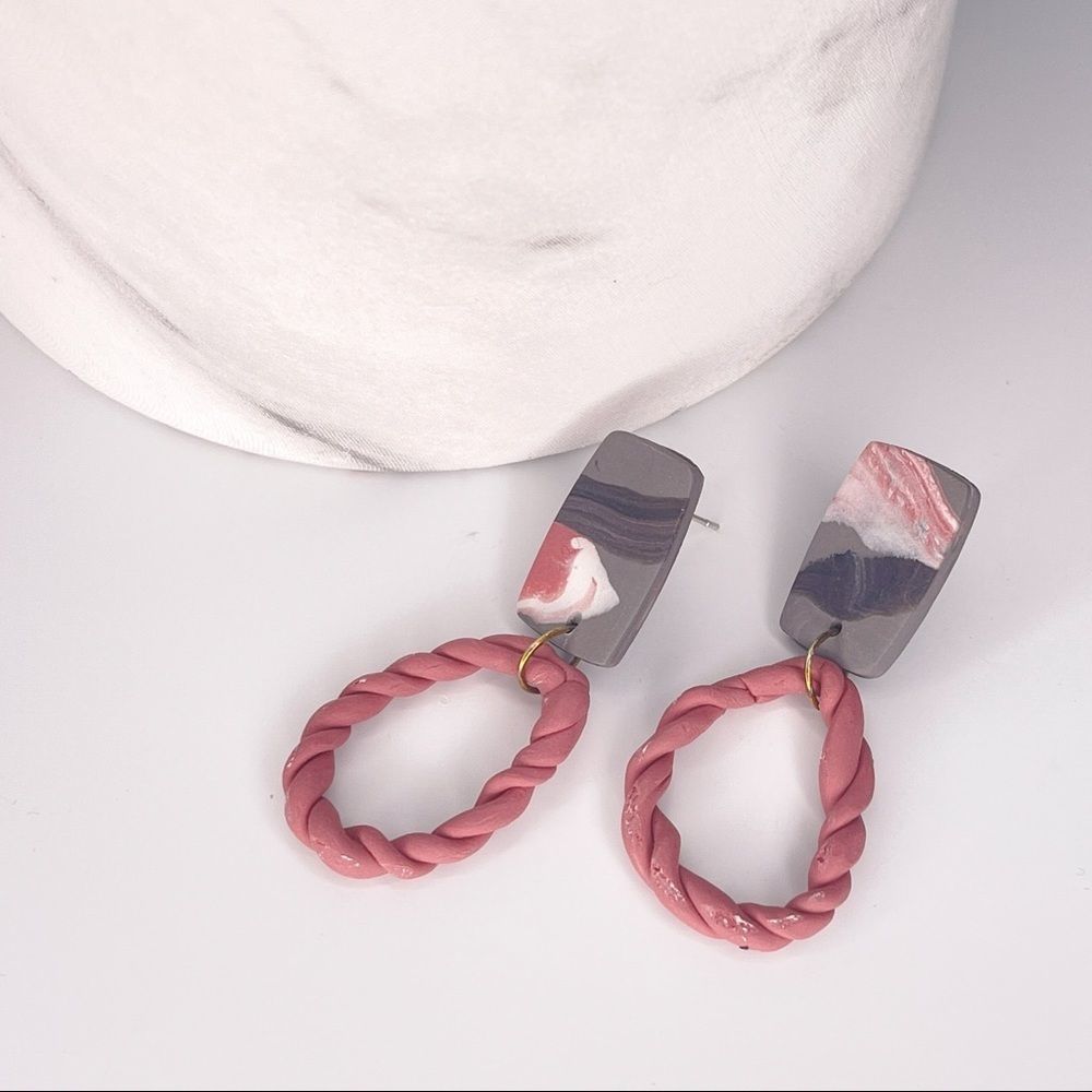 Earrings Earrings Earrings Earrings Earrings